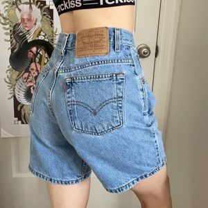 Levi’s vintage longline hightwaisted shorts